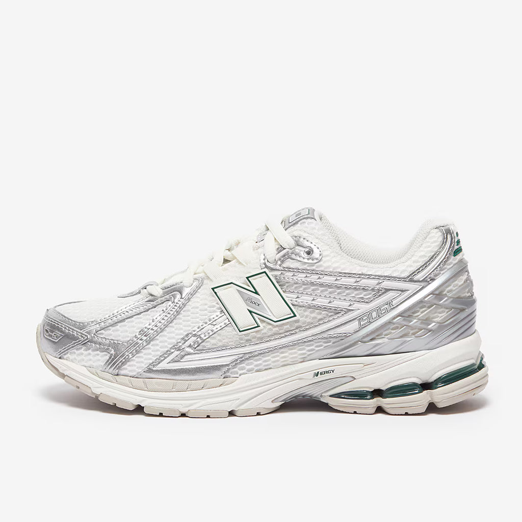 New Balance 1906R – White / Silver
