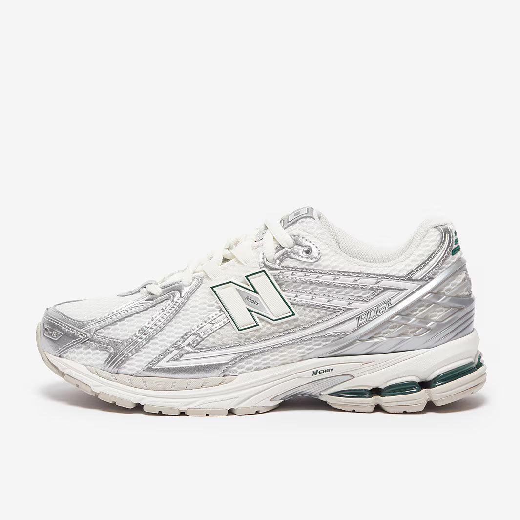 New Balance 1906R – White / Silver