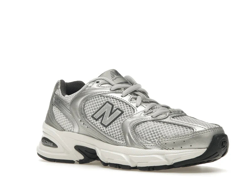 New Balance 530 — Silver/White